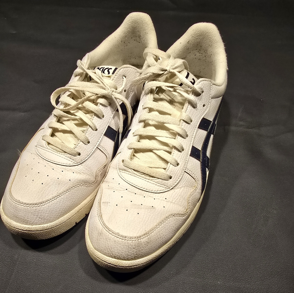 Men's White and Navy Onitsuka Tiger by Asics Shoes
